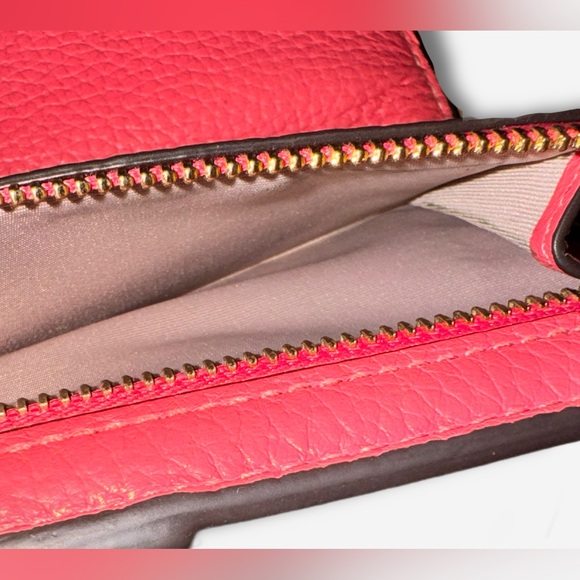 KATE SPADE Bifold Wallet | Style: Roulette Slim | Color: Coral Pink - Picture 11 of 13